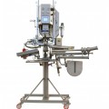 Yarı otomatik çift klips makinesi KOMPO-PROFI KN-201